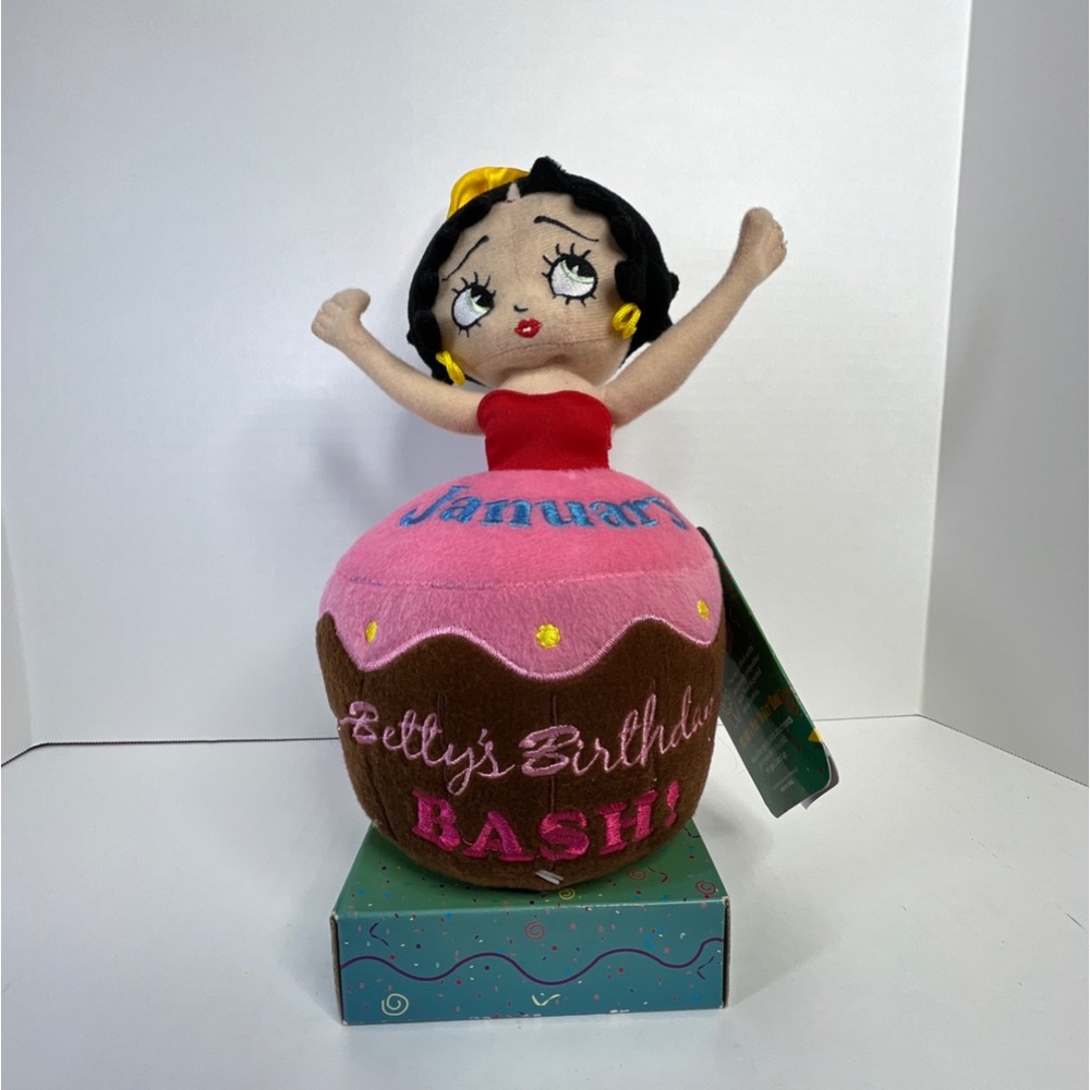BETTY BOOP JANUARY Birthday Bash Cupcakes Plush Stuffed Toy 2013 13.5”